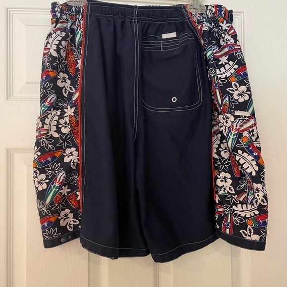 STIO SURF GEAR swim trunks - Picture 2 of 4